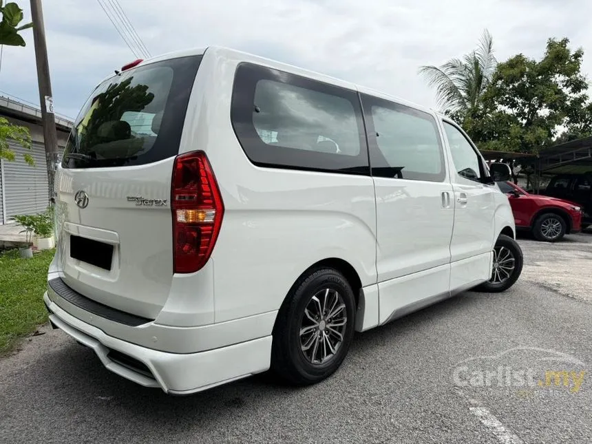 2019 Hyundai Grand Starex Royale Premium MPV