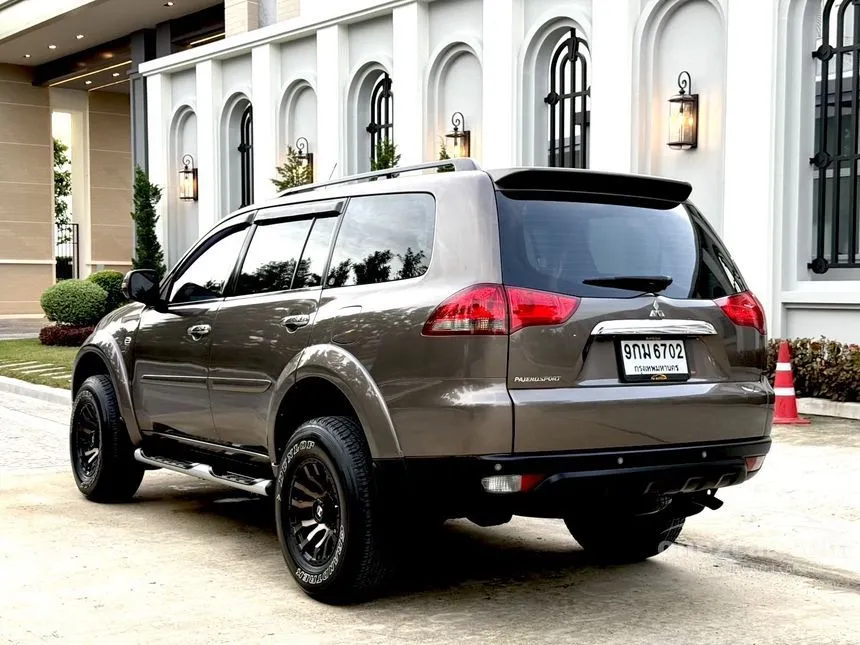 2014 Mitsubishi PAJERO SPORT GT SUV