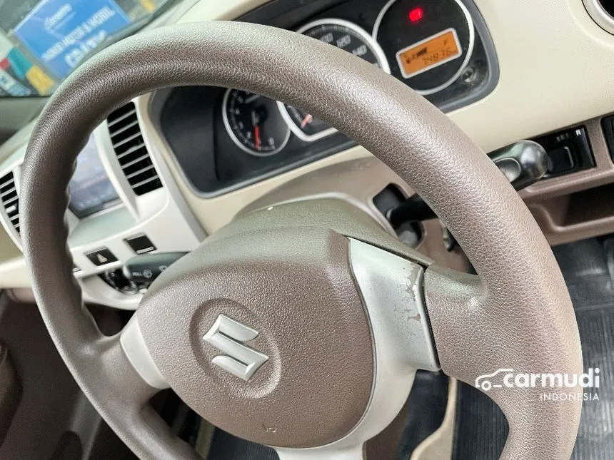 2011 Suzuki Karimun Estilo Hatchback