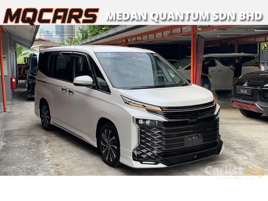 2023 Toyota Voxy S-Z MPV