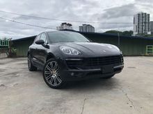 2017 Porsche Macan 2.0 SUV BOSE SOUND SYSTEM & SPORT CHRNON METER