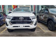 2020 Toyota Hilux 2.4 V Pickup Truck (A)