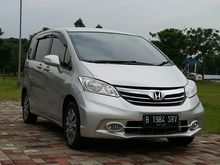 Honda Freed PSD At 2013 Silver