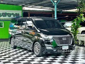 2019 Hyundai H-1 2.5 Deluxe Van