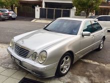 MercedesBenz E270 CDI AVANTGARDE 2.7(A)CBU LIKENEW