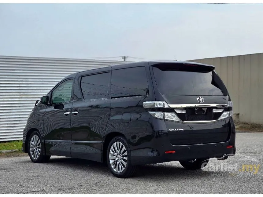2013 Toyota Vellfire Z Golden Eyes MPV