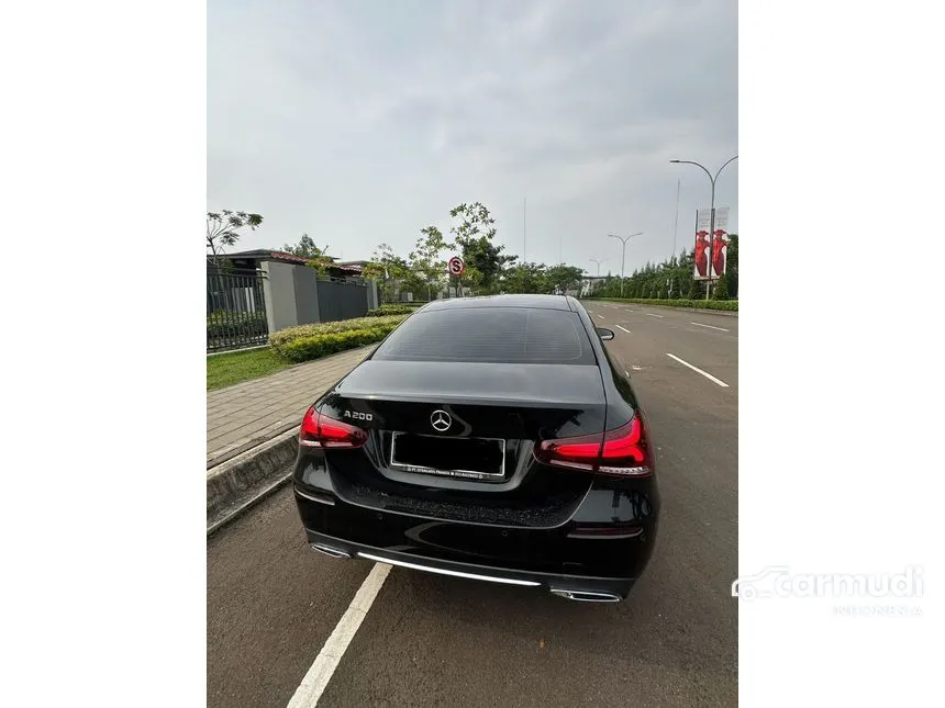 2022 Mercedes-Benz A200 progressive line Sedan