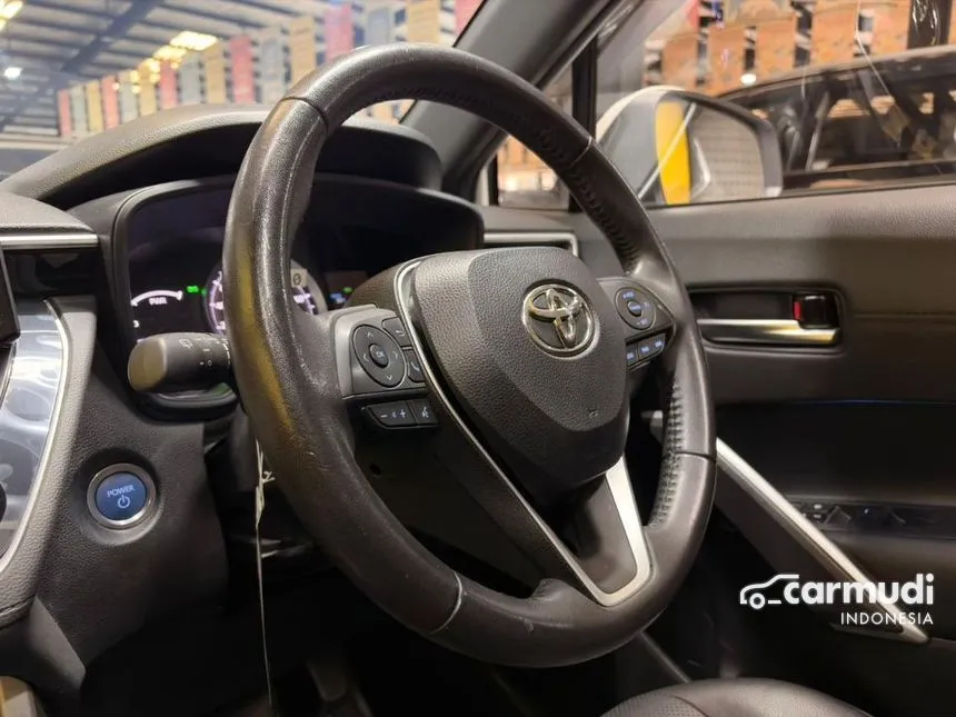 2021 Toyota Corolla Cross Hybrid SUV