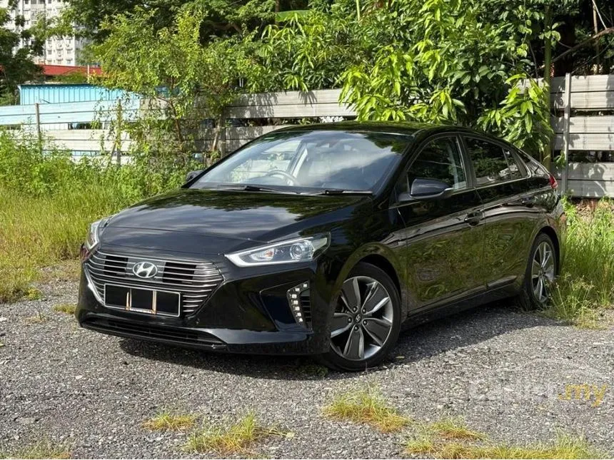 2019 Hyundai Ioniq HEV Plus Hatchback