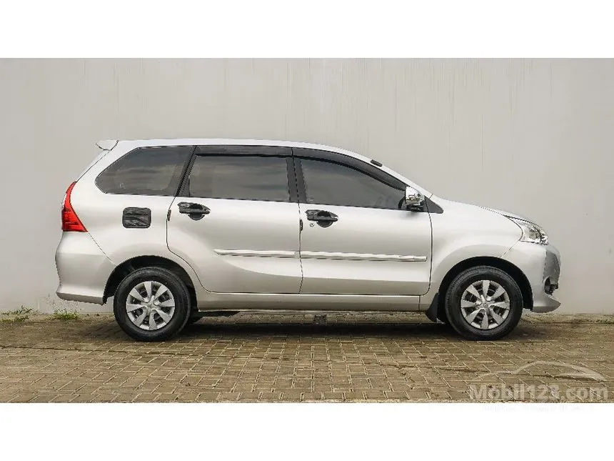 2018 Daihatsu Xenia R MPV