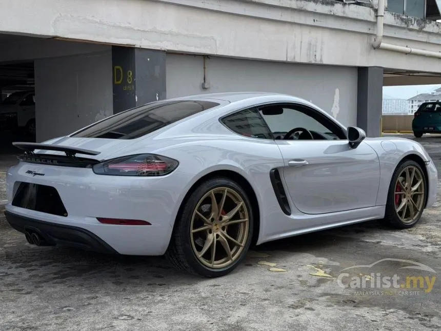 2018 Porsche 718 Cayman Coupe