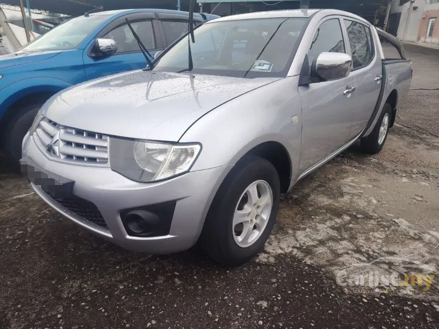 2011 Mitsubishi Triton Lite Dual Cab 4X2 Pickup