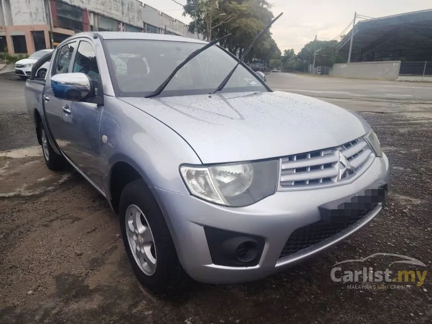 2011 Mitsubishi Triton Lite Dual Cab 4X2 Pickup