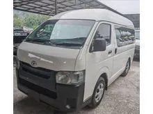 2016 Toyota Hiace 2.5 Window Van Van