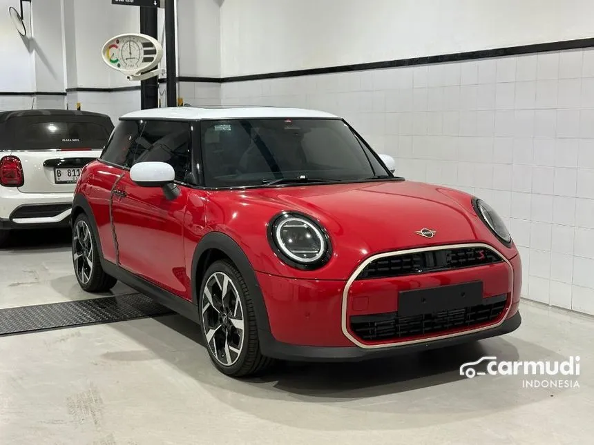 2024 MINI Cooper S Hatchback