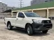 Used 2022 TOYOTA HILUX 2.4 SINGLE CAB (M) TURBO 4X4 LIKE NEW UNDER WARRANTY - Cars for sale