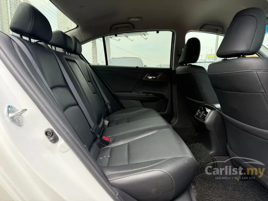2018 Honda Accord VTi-L Sedan