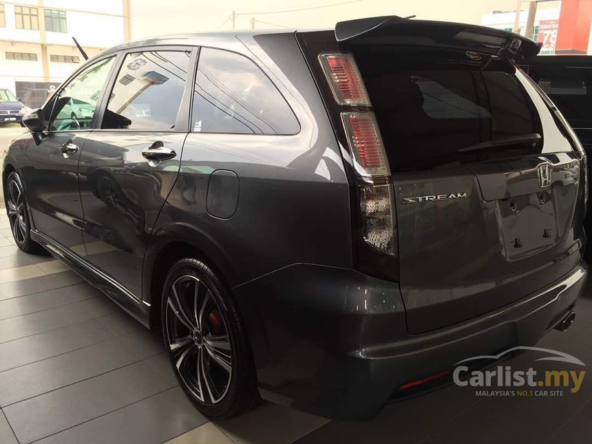 Honda stream 2011