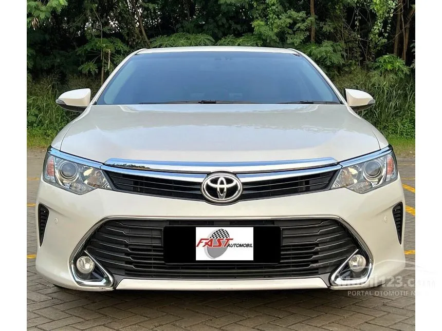 Jual Mobil Toyota Camry 2018 V 2.5 di DKI Jakarta Automatic Sedan Putih Rp 299.000.000