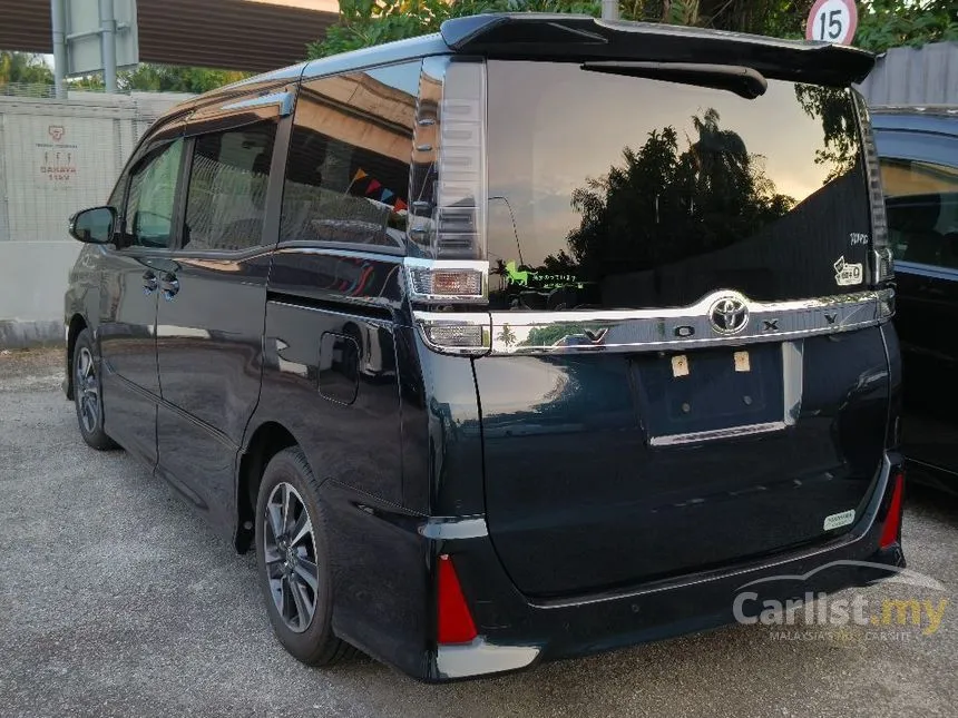 2022 Toyota Voxy ZS Kirameki Edition MPV