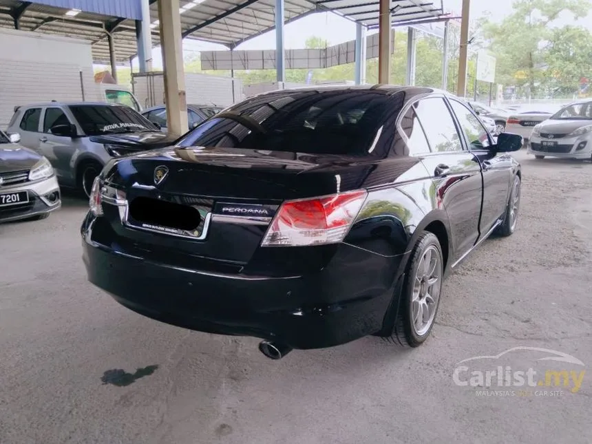 2014 Proton Perdana Executive Sedan