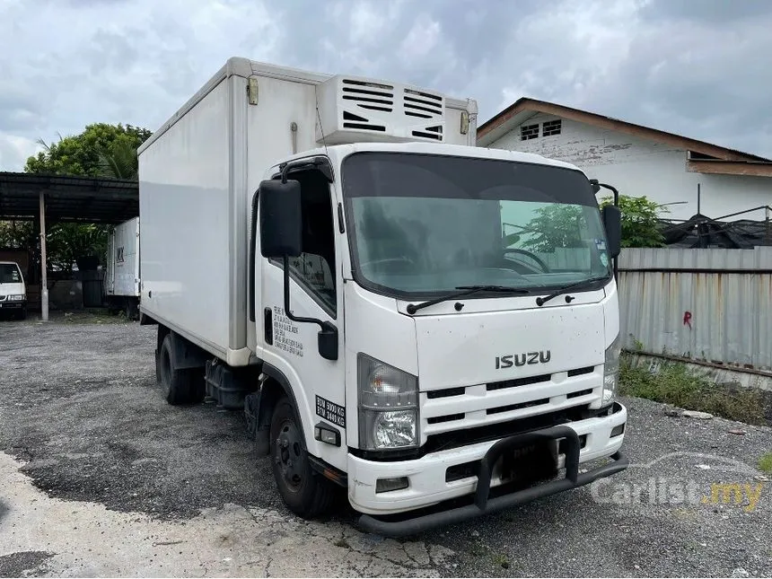 2014 Isuzu NPR71 Lorry