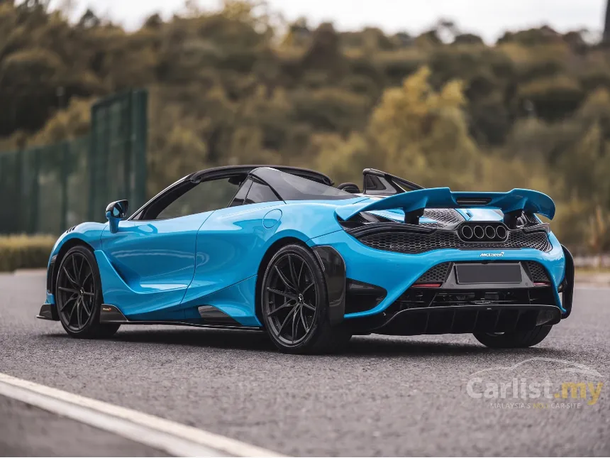2021 McLaren 765LT Coupe