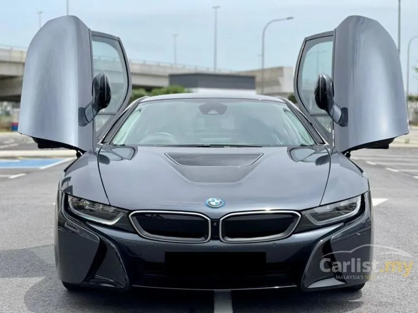 2019 BMW i8 Convertible