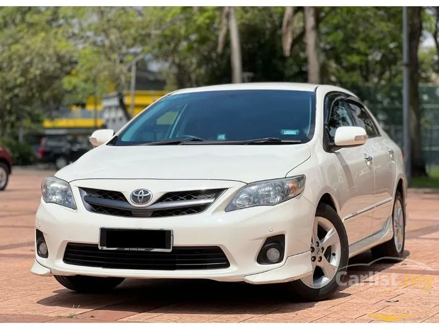 2013 Toyota Corolla Altis V Sedan