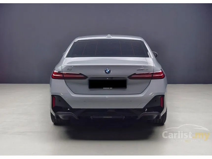 2024 BMW i5 eDrive40 M Sport Sedan