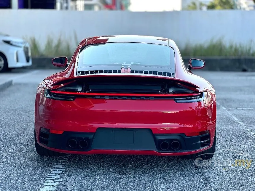 2021 Porsche 911 Carrera Coupe