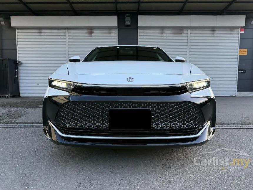 2023 Toyota Crown RS Advance Sedan