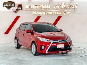 2015 Toyota YARIS 1.2 E Hatchback