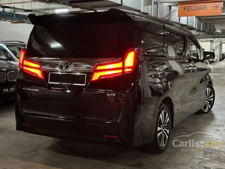 2018 Toyota Alphard MPV