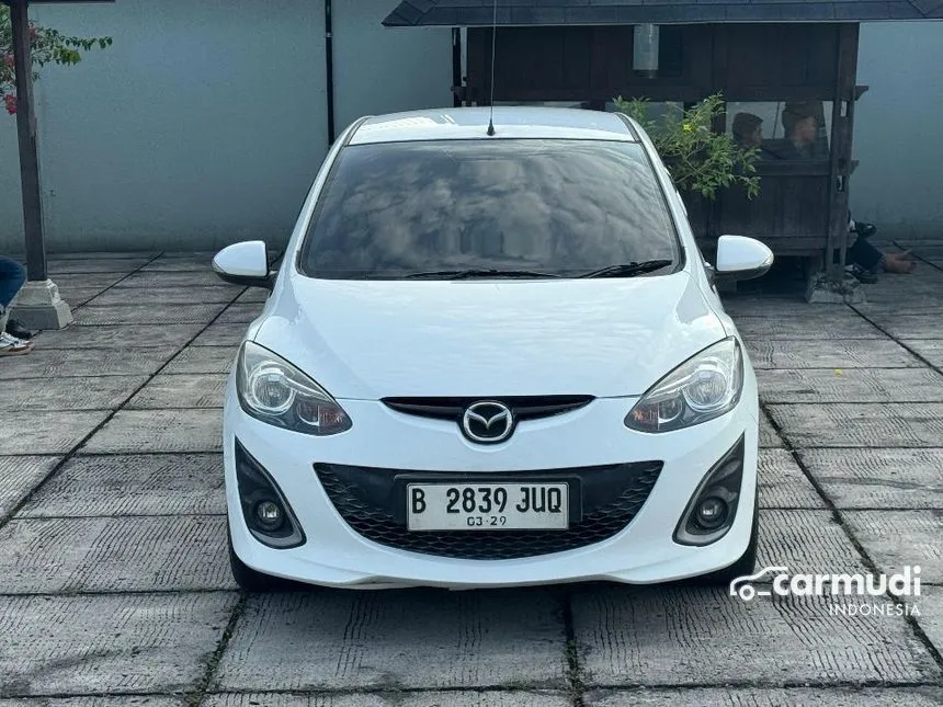 2013 Mazda 2 R Hatchback