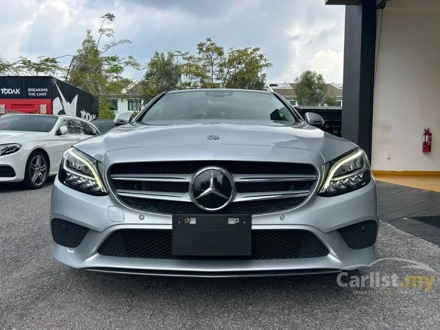 2018 Mercedes-Benz C180 Avantgarde Sedan