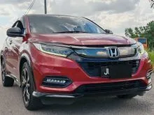2021 Honda HR-V 1.8 RS SUV CAR FULL SERVICE RECORD PLATE JOHOR CONDITION TIP TOP
