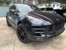 2017 Porsche Macan 3.6 Turbo SUV