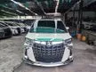 Recon 2019 Toyota Alphard 3.5 Executive Lounge MPV