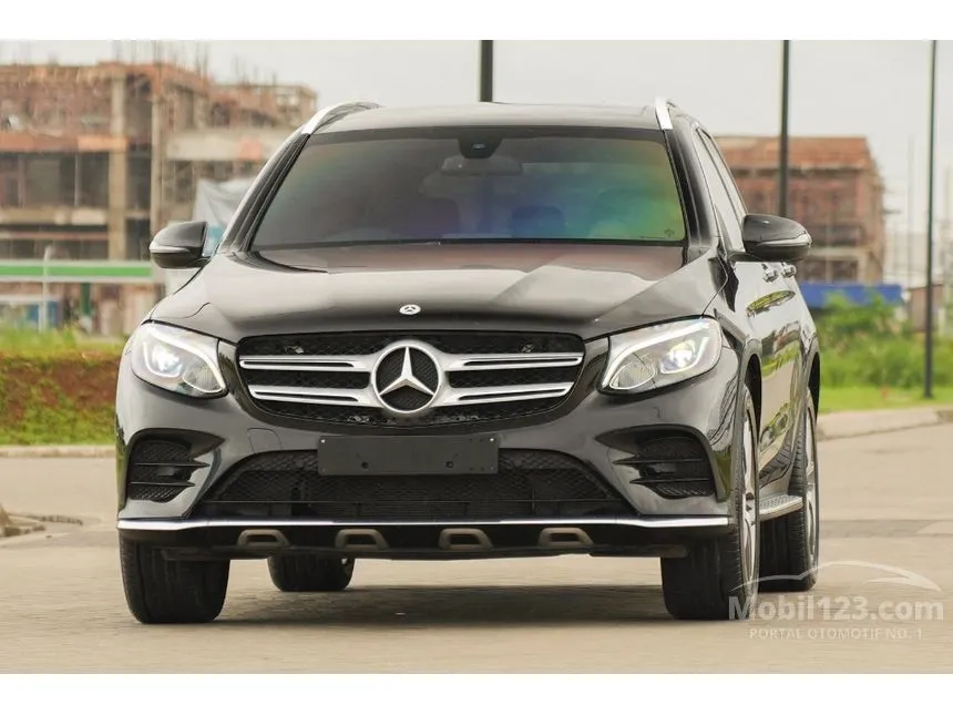 2018 Mercedes-Benz GLC200 AMG SUV