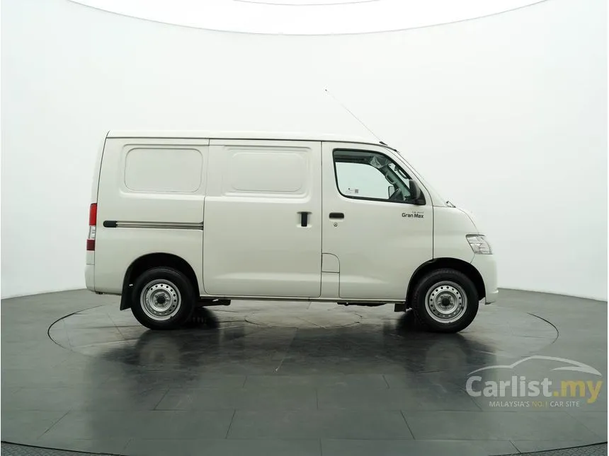 2022 Daihatsu Gran Max Panel Van