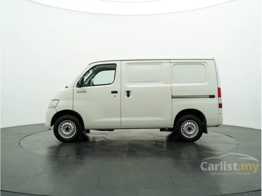 2022 Daihatsu Gran Max Panel Van
