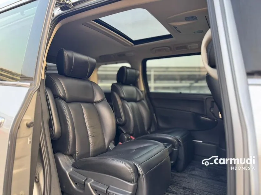 2014 Nissan Elgrand Highway Star MPV