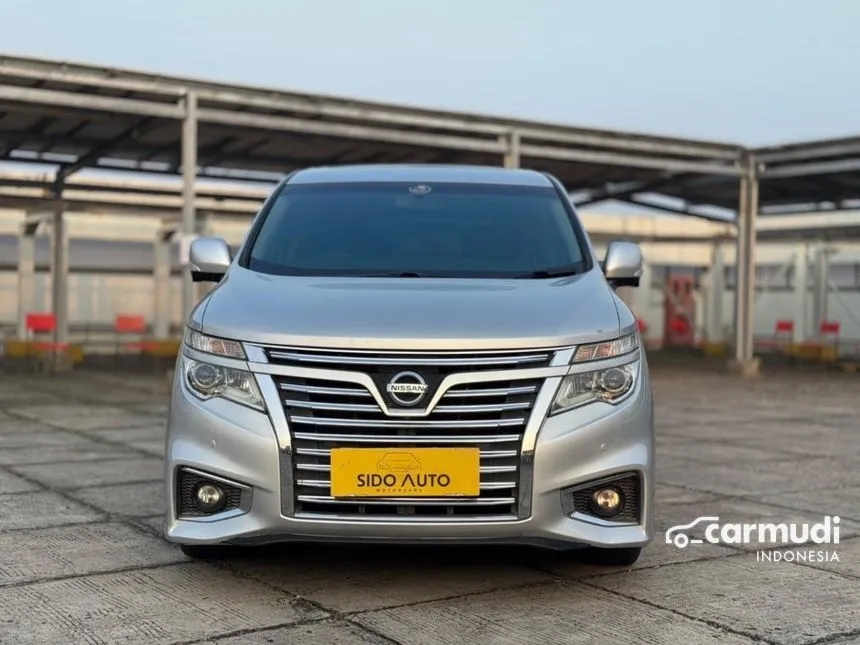 2014 Nissan Elgrand Highway Star MPV