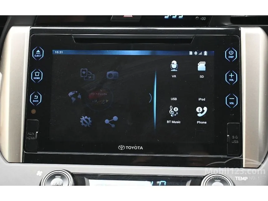 2019 Toyota Kijang Innova V MPV