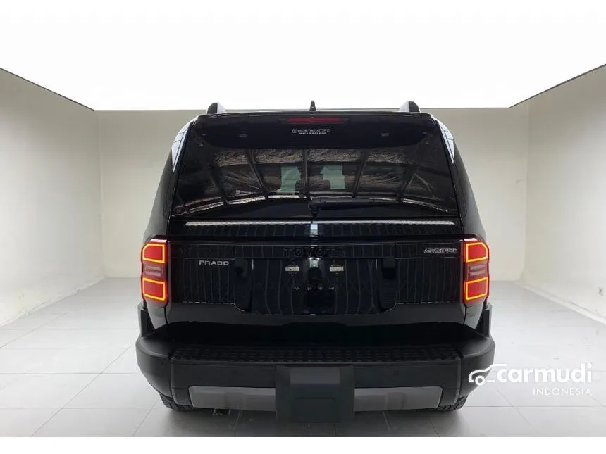2025 Toyota Land Cruiser Prado Adventure MHEV SUV