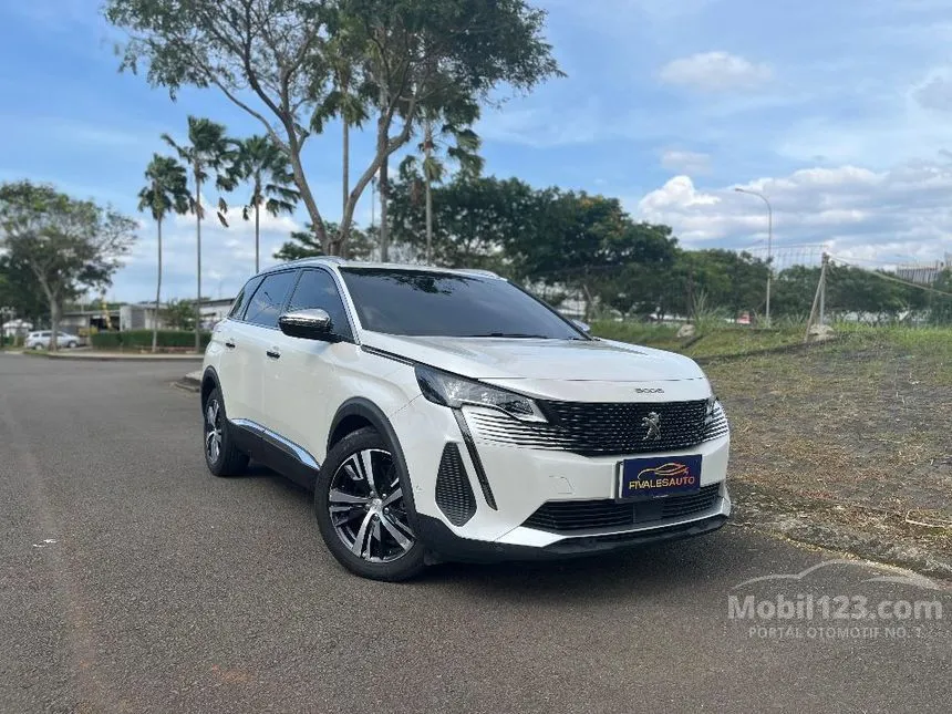 2022 Peugeot 5008 Allure Plus SUV