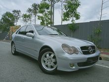 RAYA PROMOTION 2004 MERCEDES BENZ C180K (A) SE KOMPRESSOR CAREFUL OWNER KEPT WELL GOOD CONDITION PROMOTION PRICE.