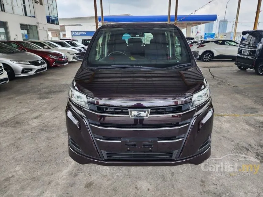 2018 Toyota Noah MPV