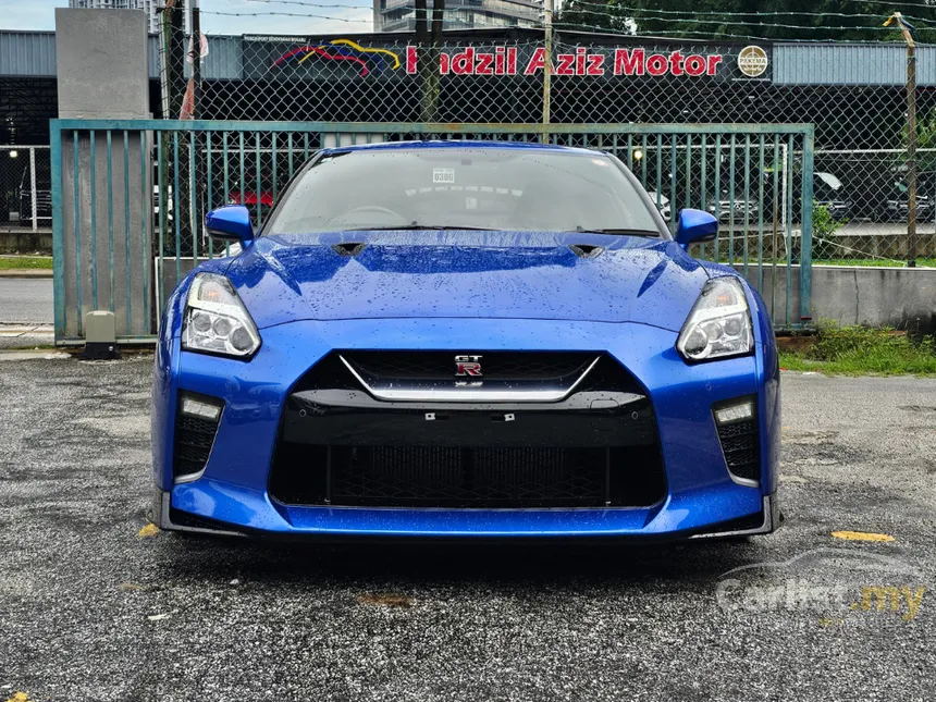 2021 Nissan GT-R Coupe